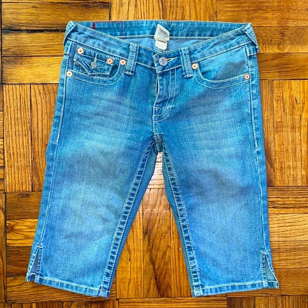True religion shorts size: 28
